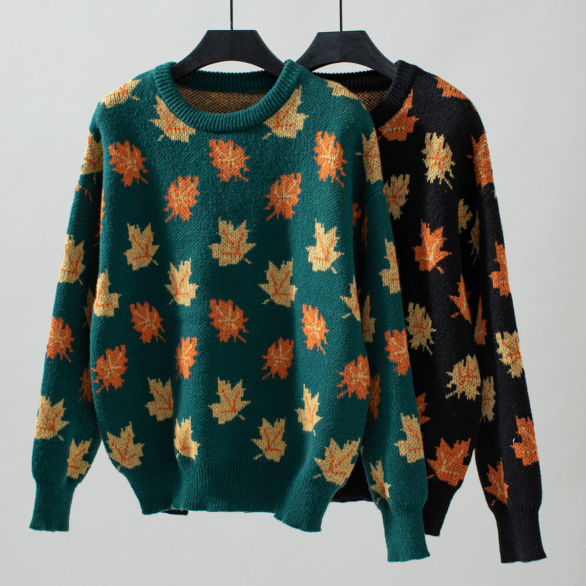 Maple Leaf Pattern Jacquard Casual Pullover Sweater for Women